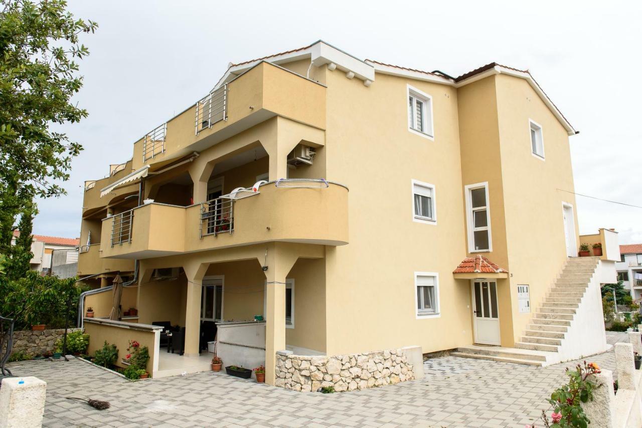자다르 Apartman Nina 아파트 외부 사진